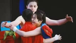 东契奇遭名嘴怒批：他是不防守的球霸+把詹姆斯当波什